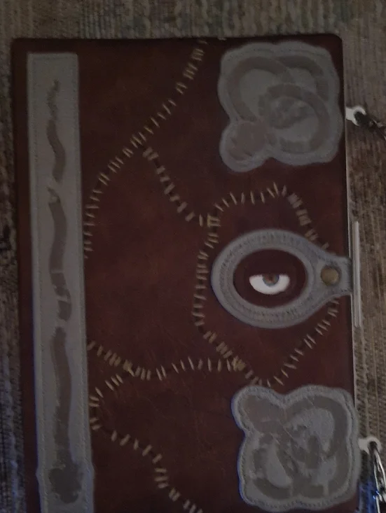 Loungefly Hocus Pocus Spellbook Crossbody - Picture 3 of 9